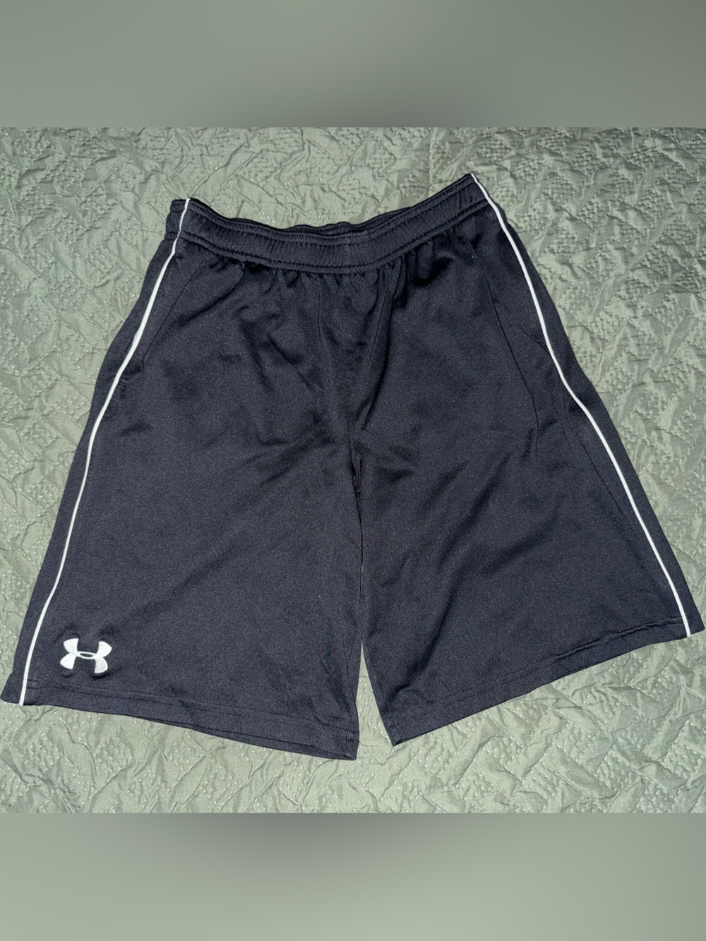 Under Armour Black Shorts with White Logo and Piping Youth Large